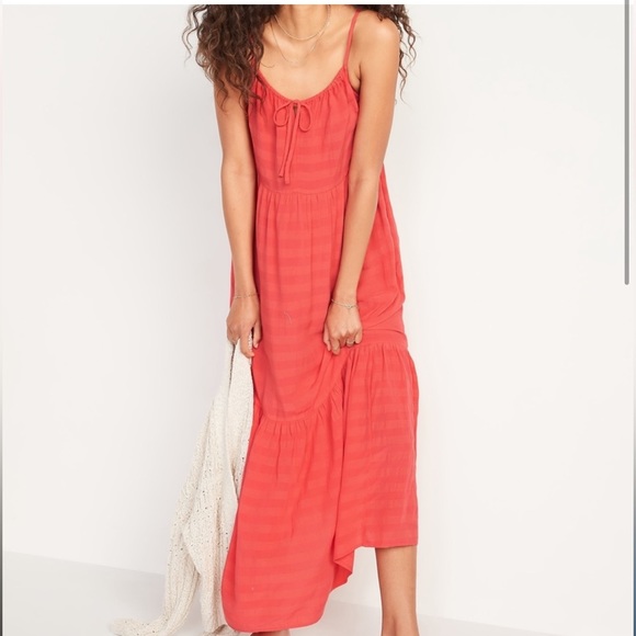 ❤️ NWT Old Navy Women's Tiered Tie-Front Maxi Swing Sundress Dress Red Lory SZ L - Picture 2 of 16